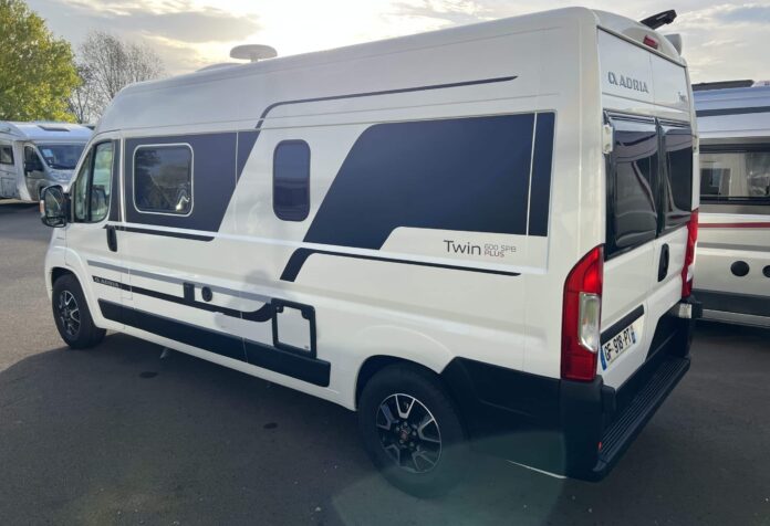 Adria Twin 600 SPB